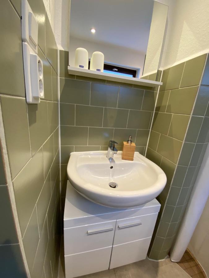 Ferienzimmer Am Strom 34 Rostock Extérieur photo